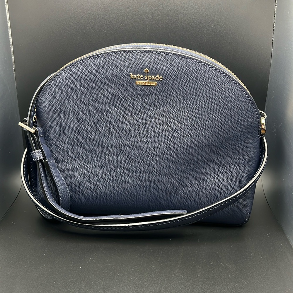 🎉HOST PICK!!🎉 Kate Spade Dome Top RARE Blue w/Dust Bag